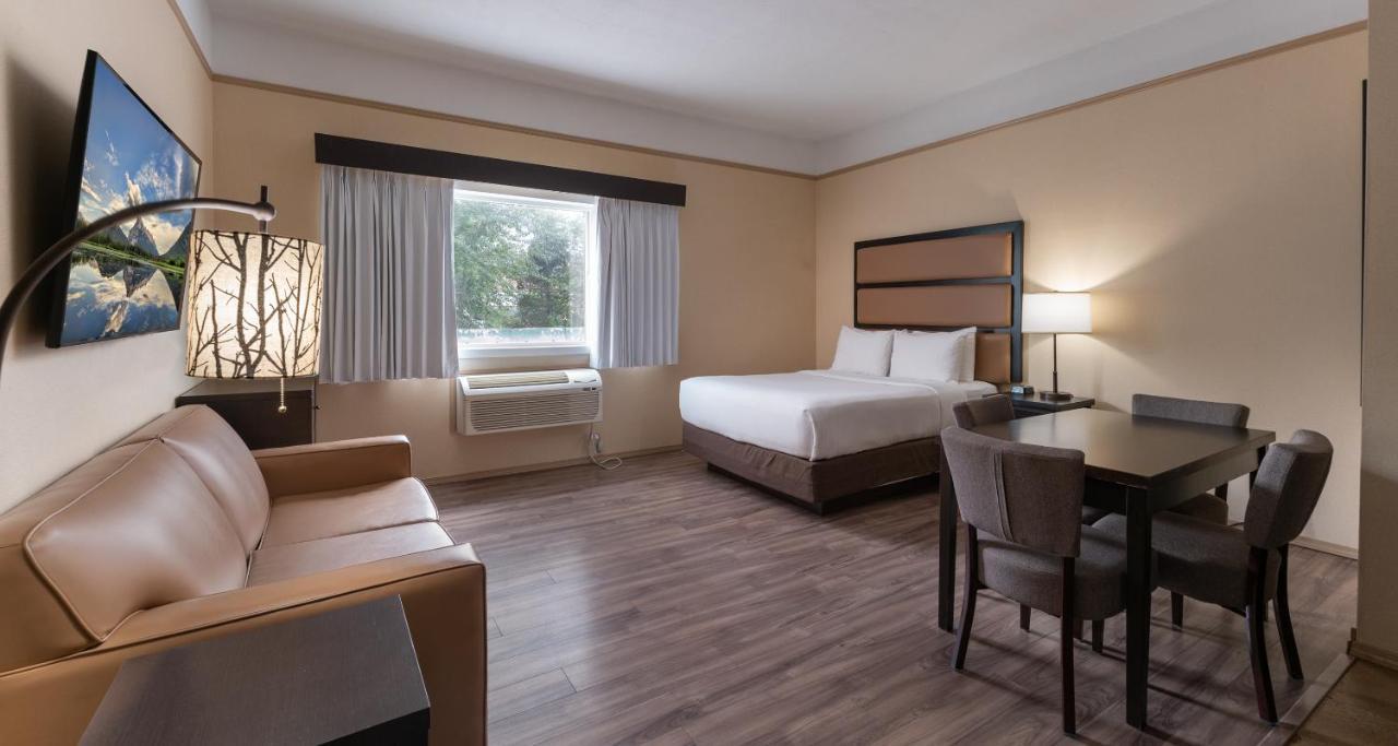 Prestige Inn Golden Ngoại thất bức ảnh