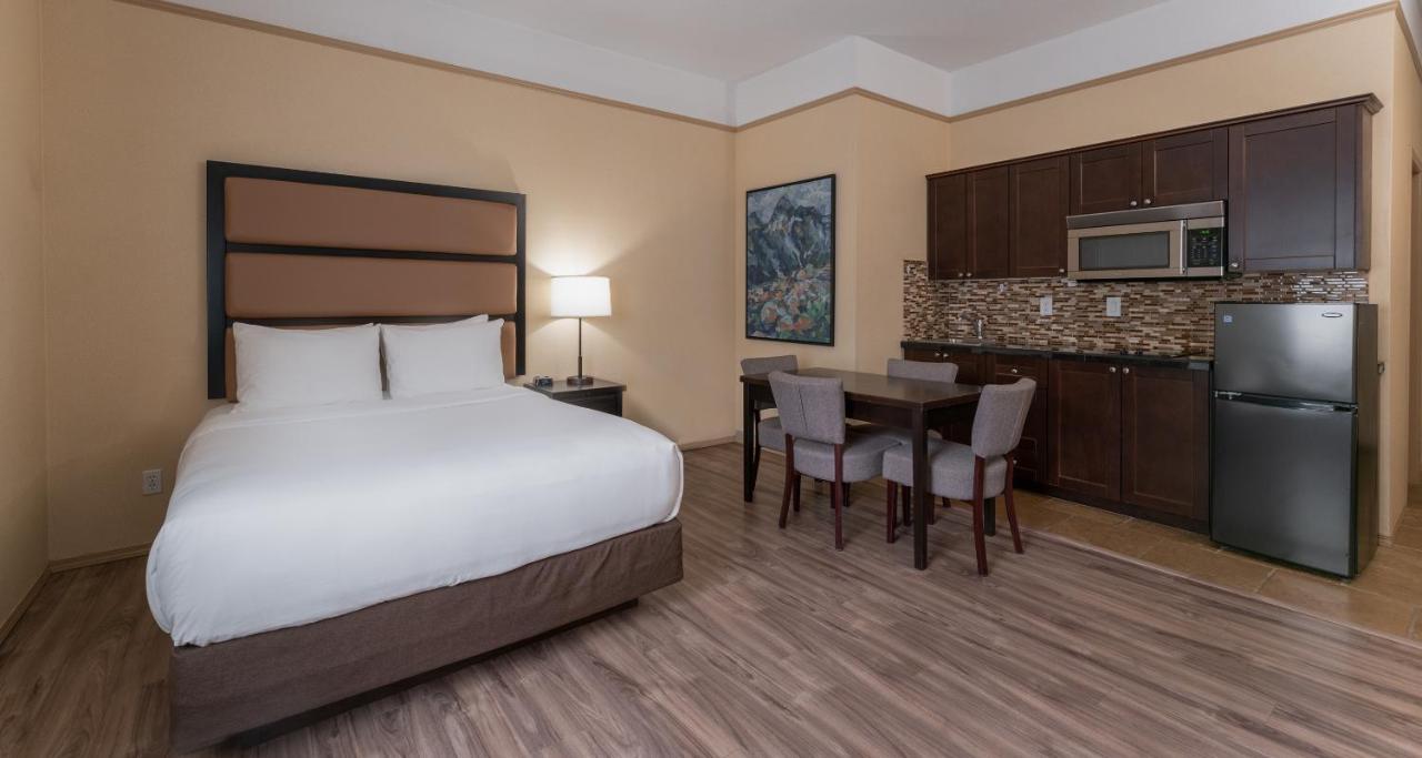 Prestige Inn Golden Ngoại thất bức ảnh