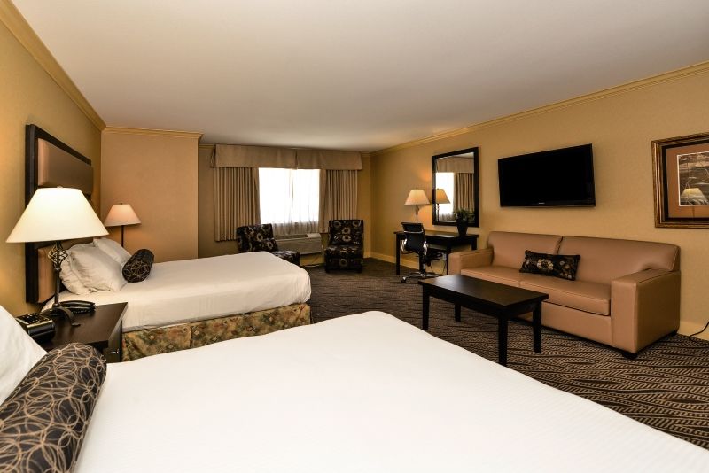 Prestige Inn Golden Ngoại thất bức ảnh